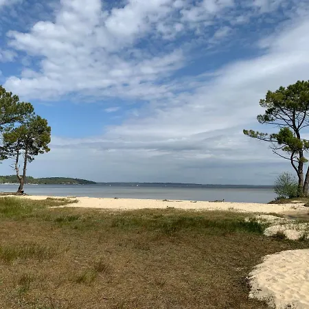 Dans De Διαμέρισμα