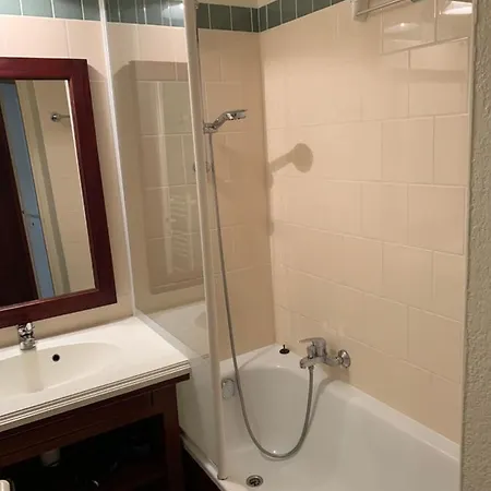 Apartment Dans De *